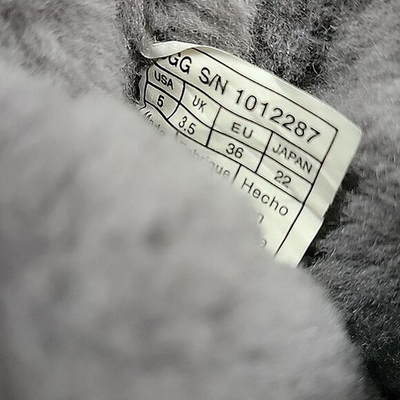 UGG Capra Gray Wool knit shearling lined Boots Ribbed - 1012287  women's sz 5 - Picture 9 of 10